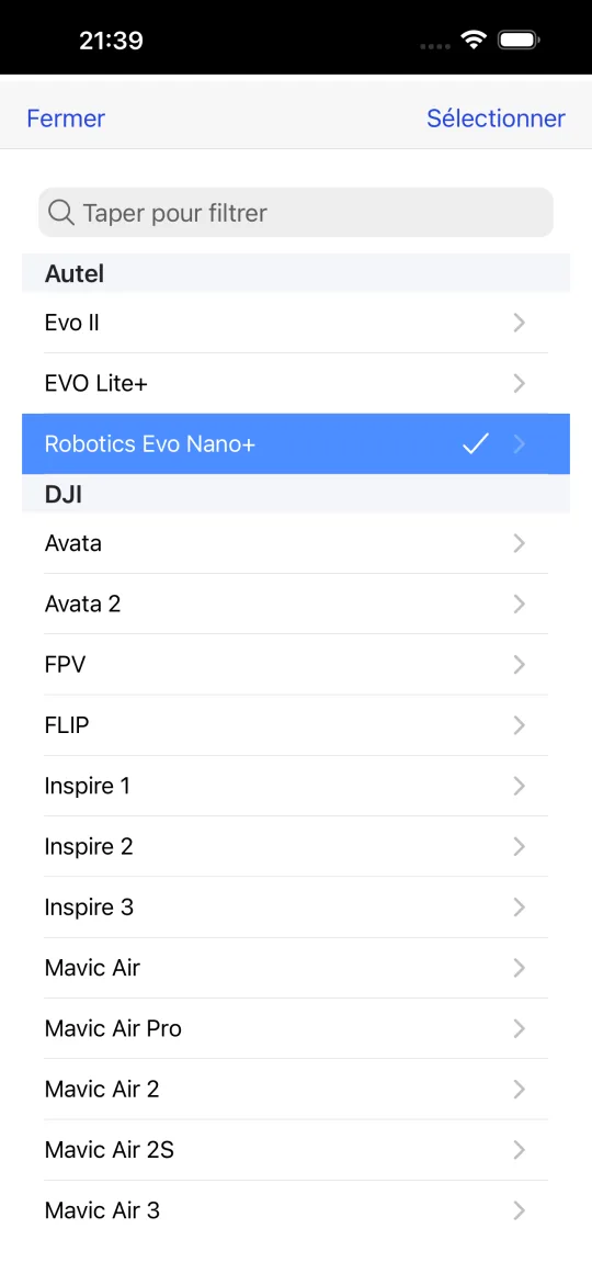 Sélecteur de profils de drone listant des modèles Autel et DJI comme Evo II, EVO Lite+, Avata, Avata 2, FPV, FLIP, Inspire et Mavic Air.