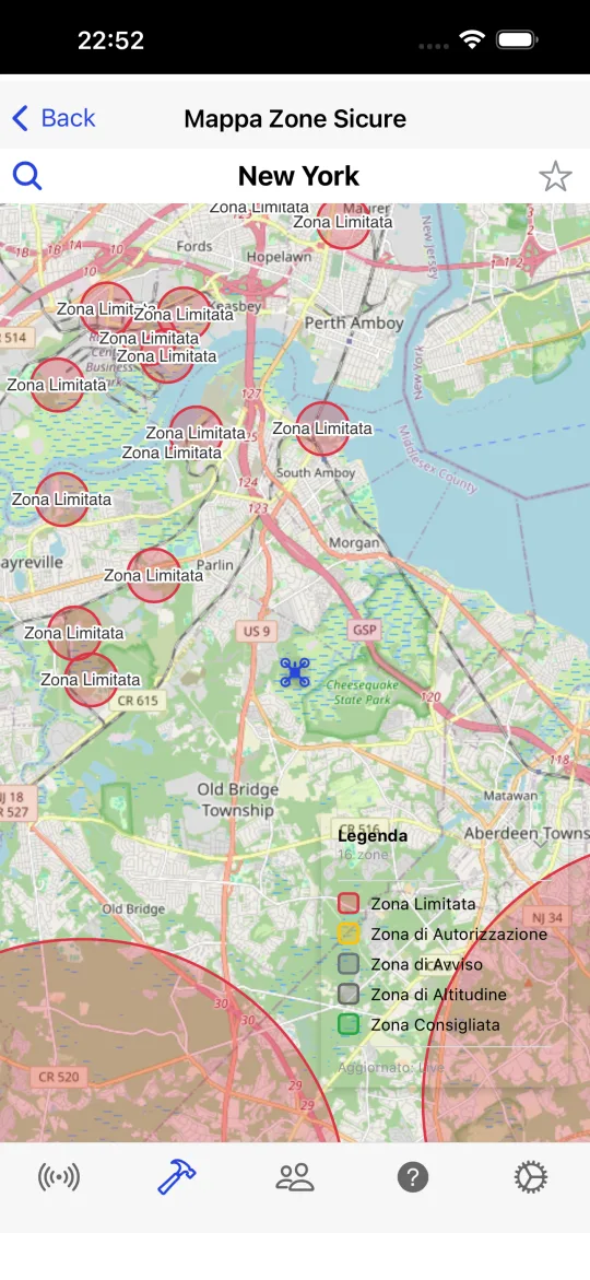 Mappa delle zone sicure con cerchi rossi delle zone vietate e legenda per zone vietate, con autorizzazione, di avviso, di quota e consigliate.